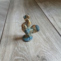 Patinás régi réz kakas szobor (6,5x4,2x2,7 cm)