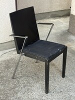 RETRO DESIGN, FEKETE SZÍNŰ FA ÉS KRÓM KAROSSZÉK