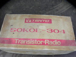 Sokol 304 (Сокол-304) típusú, hordozható tranzisztoros táskarádió