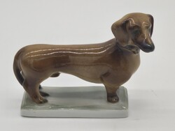 Zsolnay porcelán tacskó figura. Hibátlan!