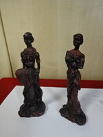 Afrikai műgyanta szobrok, harcos női figurák, 2 db. Jókai