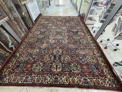 Iranian Bakhtyar 255x355 Hand-Knotted Wool Persian Rug M42