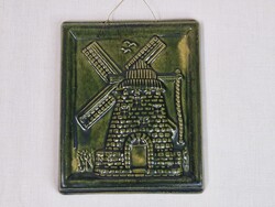 Karcag Rusói István mázas domború mintás kerámia csempe vagy fali kép hibátlan állapotban 12x14,5 cm