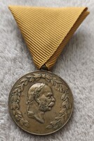 Ferenc József 25 Éves Tűzoltó és Mentőszolgálatért Adományozott Tiszteletérem
