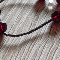 Akciós! Régi oxidált ezüst gránát színű kristály nyakék 41cm
