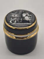 Hollóházi Szász Endre porcelán ,nagyobb méretű tégely eladó.Hibátlan!