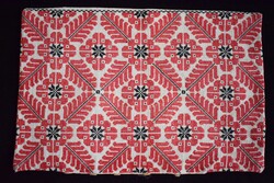 Hímzett beregi keresztszemes dekoratív párnahuzat , díszpárna Bereg 47x31 cm
