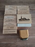 Kézi diaszkóp (dianézegető) hozzá tartozó szovjet diafilmekkel