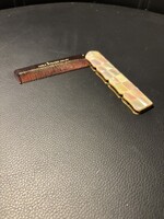 Vintage Stratton England összecsukható gyöngyház berakásos zsebfésű – 1960-as évek