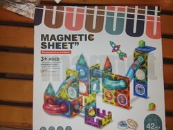Magnetic sheet készségfejlesztő mágneses építőjáték golyó pályával