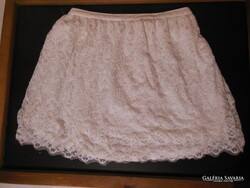 CSIPKE  SZOKNYA - SELYEM - PAMUT - derék - 80 cm - hossz - 70 cm - ÚJSZERŰ - HIBÁTLAN