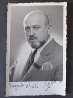 Régi fotó férfi műtermi portré Zagreb Zágráb 1942 eredeti aláírással