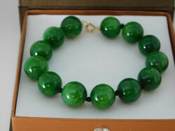 14 K Arany Jade Karkötő, Nagy 13 mm-es Kövekkel