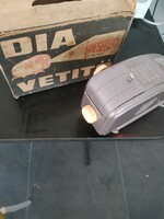 Retro  lemezáru gyári diavetítő eredeti dobozában + 25 db ritka művészeti diafilm  egyben ( működik)