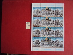 Magyar postatiszta Komplett Ívek jó árban eladók-8