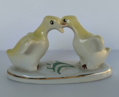 Porcelán kacsa pár kiskacsák