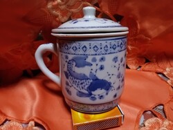 Kínai porcelán teás csésze szűrővel és tetővel
