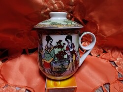 Hagyományos kínai porcelán teás csésze tetővel