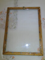 Older Wooden Picture Frame (26.5 cm x 36 cm)