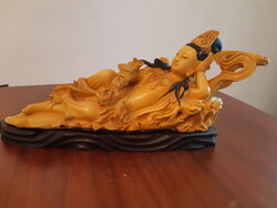 Guanyin (vagy Lying Quanyin) szobor a 20. századból, Kínából