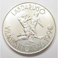 Magyarország,100 forint 1988 - Labdarugó VB Olaszország 1990 aUNC+ nikkel
