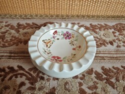 Zsolnay pillangós porcelán hamutál