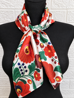 Folk Patterned Scarf – 70×70 cm