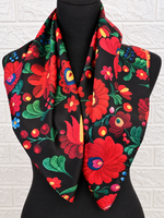 Folk Patterned Scarf – 70×70 cm