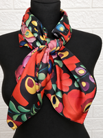 Folk Patterned Scarf – 70×70 cm