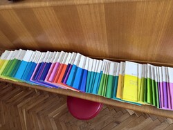 Ritkaság! Teljes Populart Füzetek sorozat (126 db + Katalógus) – Makulátlan, újszerű állapotban