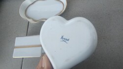 3 db Herendi porcelán Szív alakú bonbonier, ovális kistál és hamutartó bonbonier kínáló