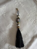 Beautiful Chinese enamel, porcelain, bag and phone decoration.