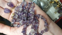 Exclusive 79-cm AMETHYST - gemstone necklace - and CHISELED -AMETHYST - earrings set - excellent condition