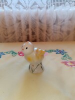 Régi porcelán csibe figura – Aquincum forma, retro