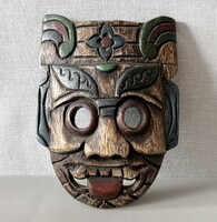 Kézzel faragott, festett keleti fa maszk / falidísz (20x15 cm)