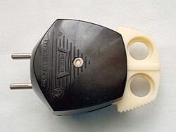 Gombakkumulátor Gomb akkumulátor töltő Medicor TYP 102E bakelit retro