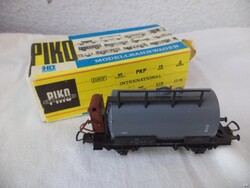 PIKO 5/6408-01 vagon dobozzal, H0 (8105)