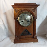 Antique German Press-Driven Desk Clock (Art Nouveau Oak Case, 1910, with Key and Pendulum)