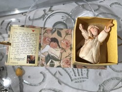 SZOBOR - ANNE KOBOUKE - ŐRANGYAL - KERÁMIA - 6 x 4,5 cm - EBAYÁR - 35 usa dollár  - HIBÁTLAN