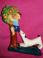 Vidám hangulatú Art Deco BÉGÉBÉ Berkovits Anna festett mázas kerámia figura harapós kutya 18 x 14 cm