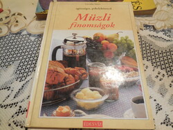 Műzli finomságok - Comelia  Adam - Édesvíz Kiadó