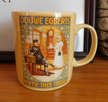 Douwe Egberts  bögre régi reklámplakátos dekorral