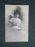 Képeslap,fotó művészet,lány,hőlgy,női modell,madár,galamb,1912-