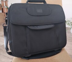 Case Logic Laptop Bag 42x33 cm