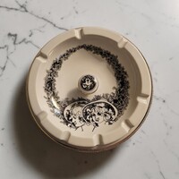 Hollóházi vintage porcelán hamutál – női fejek, fekete-fehér grafika, aranyozással