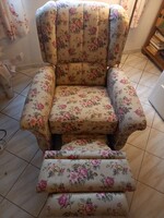 Füles jellegű relax fotel