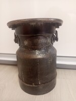 Antique / Retro 1-Liter Metal Milk Jug with Original Lid, 17.5 cm Tall
