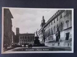 Antik képeslap Bologna – Piazza Nettuno és Neptun-kút, kb. 1930-as évek