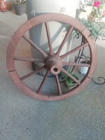 Old cart wheel, horse-drawn carriage wheel, wall decoration