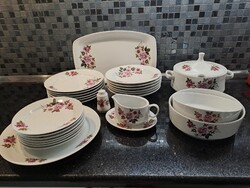 Gyönyörű Alföldi porcelán étkészlet – klasszikus rózsamintás, kitűnő állapotban!